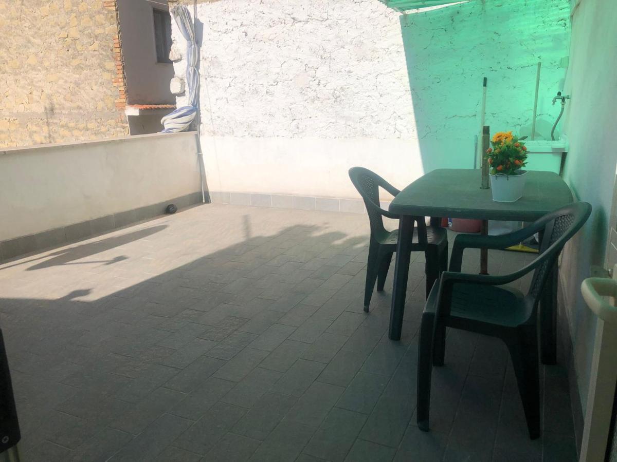 Rosy House Gaeta Exterior photo